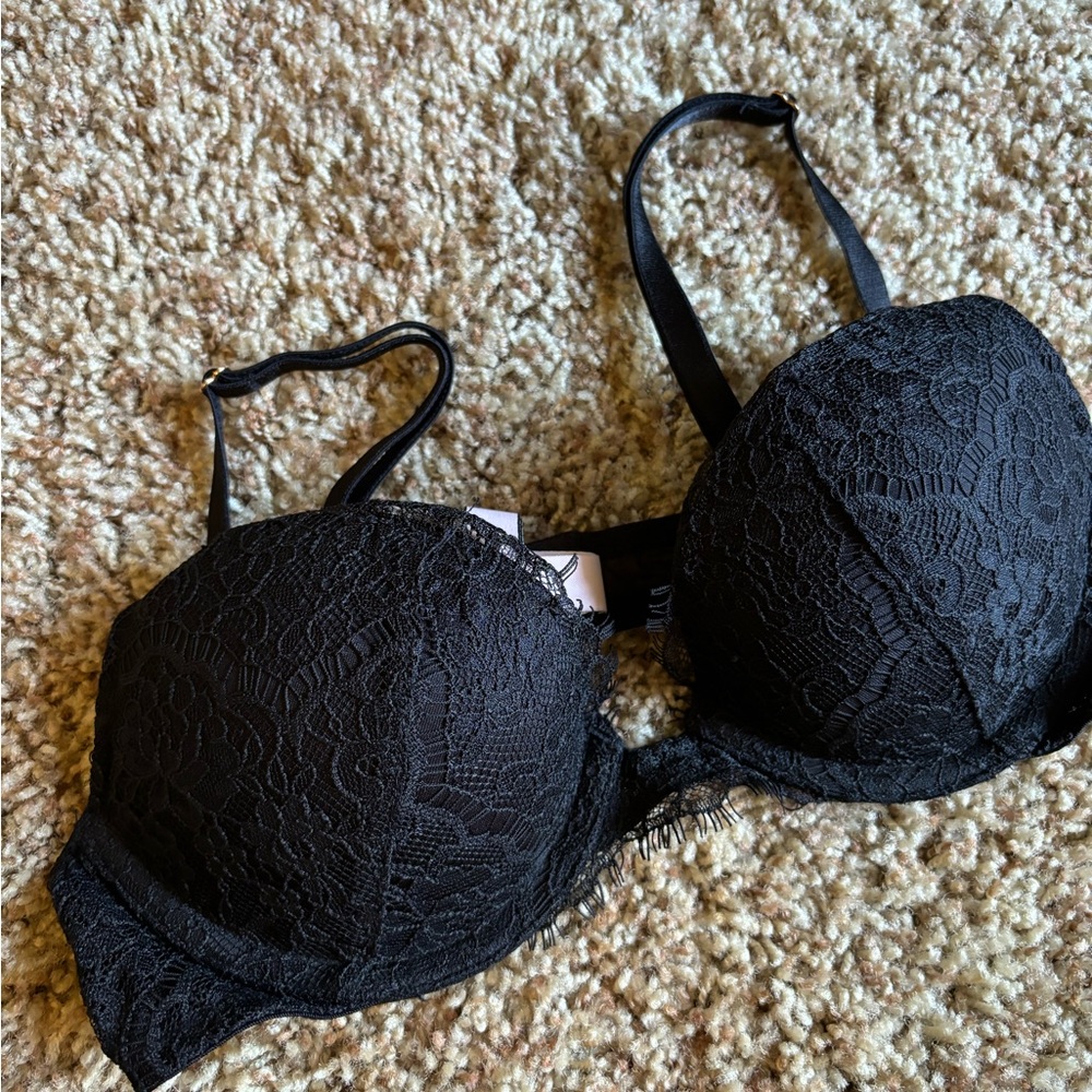 Victoria Secret 32a push up